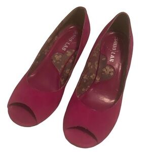 𝅺SOHO LAB NWT fuchsia pink leather open toe heels shoes in size 6.5